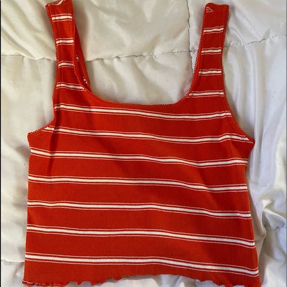 striped crop top - Picture 2 of 2